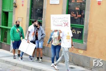 Trabajadores del Paco Artiles se concentran en San Juan y el Pacto de Telde se plantea volver a licitar su gestión/Francisco Javier Santana.